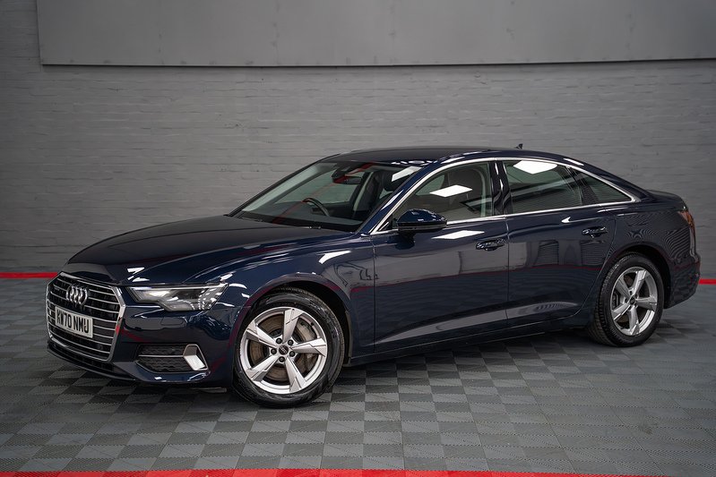 2.0 TFSIe 50 Sport Saloon 4dr Petrol Plug-in Hybrid S Tronic quattro Euro 6 (s/s) 14.1kWh (299 ps)