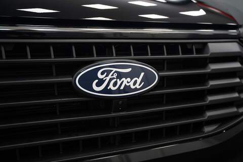 Ford Transit Custom LV-RF L1 H1 Limited 320 2.5L Phev - U303