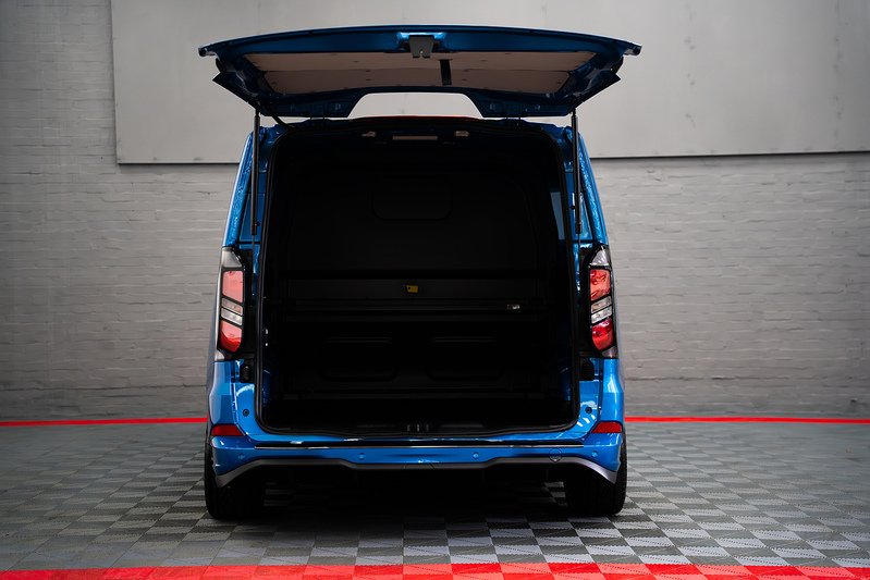 Ford Transit Custom LV-RF L2 H1 170PS Limited 320 - U304