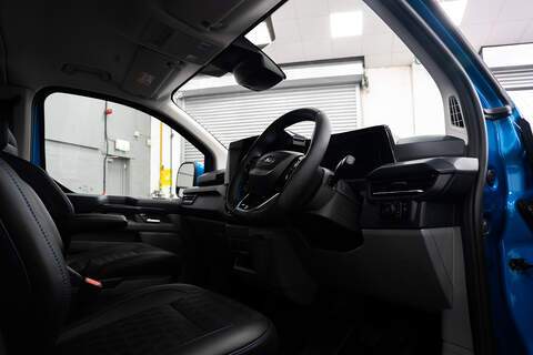 Ford Transit Custom LV-RF L2 H1 170PS Limited 320 - U304