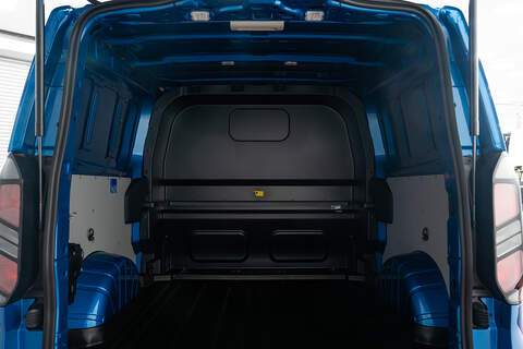 Ford Transit Custom LV-RF L2 H1 170PS Limited 320 - U304