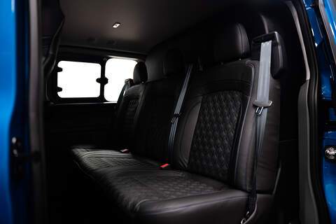 Ford Transit Custom LV-RF L2 H1 170PS Limited 320 - U304