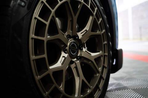 Ford Transit Custom LV-RF L2 H1 170PS Limited 320 - U304