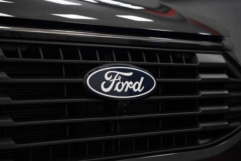 Ford Transit Custom LV-RF Limited/Titanium DCIV 320 L2 H1 - U305