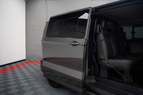Ford Transit Custom LV-RF Limited/Titanium DCIV 320 L2 H1 - U305