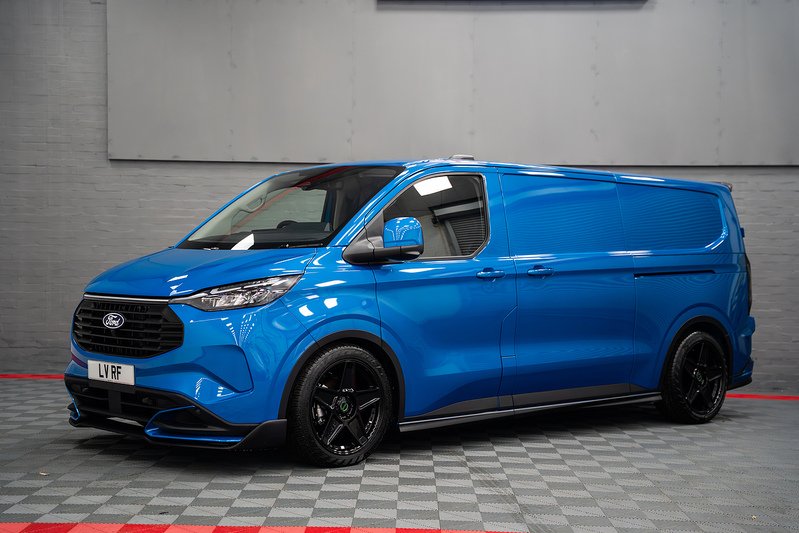 Ford Transit Custom LV-RF PV Limited L2 PHEV 2 Seater - U306