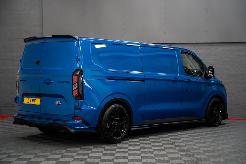 Ford Transit Custom LV-RF PV Limited L2 PHEV 2 Seater - U306
