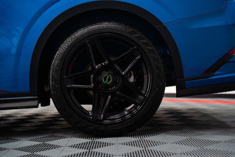 Ford Transit Custom LV-RF PV Limited L2 PHEV 2 Seater - U306