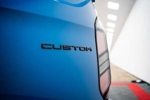 Ford Transit Custom LV-RF PV Limited L2 PHEV 2 Seater - U306