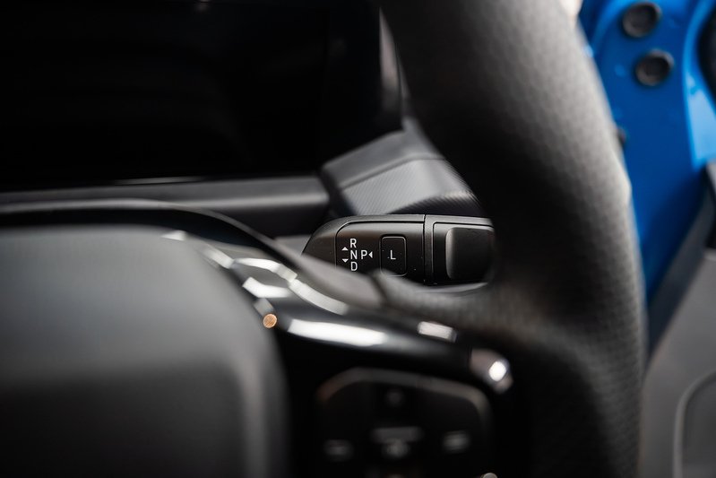 Ford Transit Custom LV-RF PV Limited L2 PHEV 2 Seater - U306