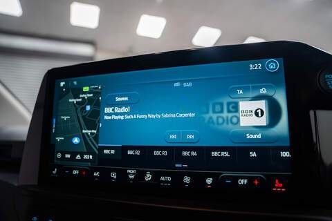 Ford Transit Custom LV-RF PV Limited L2 PHEV 2 Seater - U306