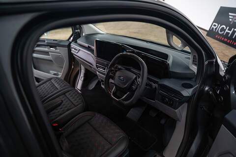 Ford Transit Custom LV-RF PV Limited 320 L2 3 Seater 2.5L PHEV - U307