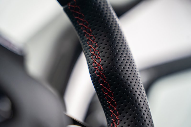 Ford Transit Custom LV-RF PV Limited 320 L2 3 Seater 2.5L PHEV - U307