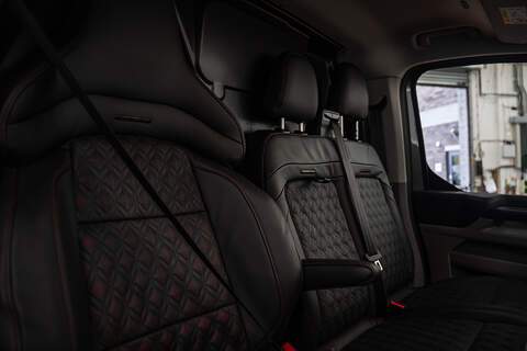 Ford Transit Custom LV-RF PV Limited 320 L2 3 Seater 2.5L PHEV - U307