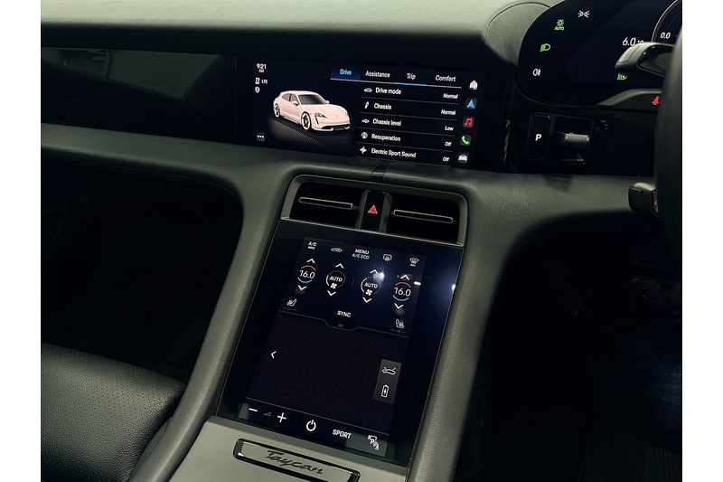 Porsche Taycan Performance Plus 4S - U309