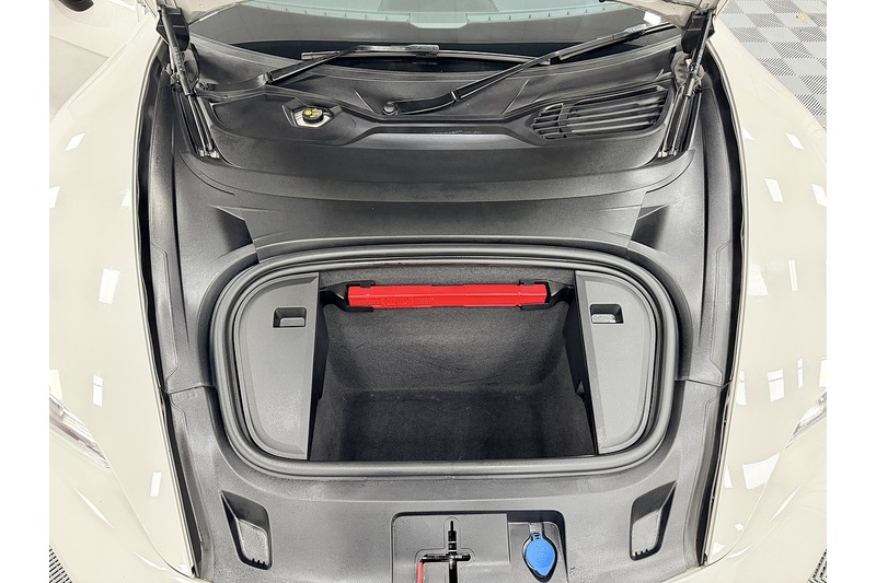 Porsche Taycan Performance Plus 4S - U309