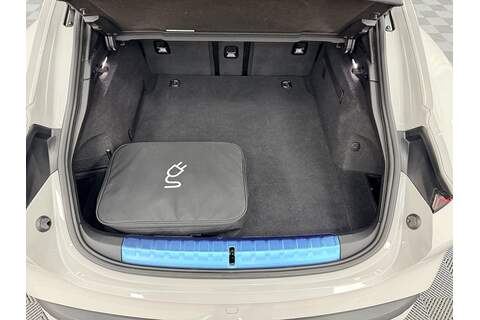 Porsche Taycan Performance Plus 4S - U309