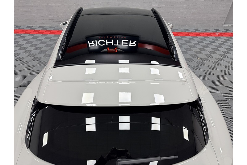 Porsche Taycan Performance Plus 4S - U309