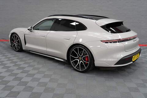 Porsche Taycan Performance Plus 4S - U309