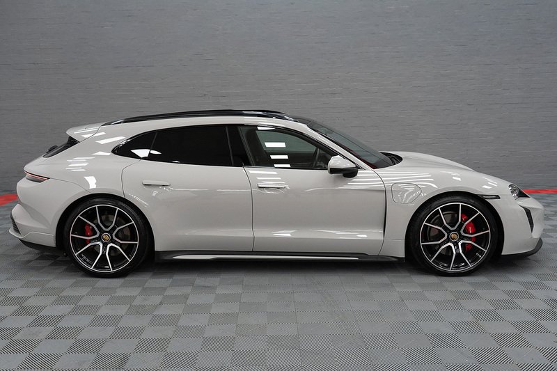 Porsche Taycan Performance Plus 4S - U309