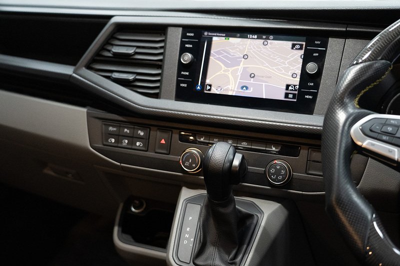 Volkswagen Transporter BiTDI T32 Highline - U311