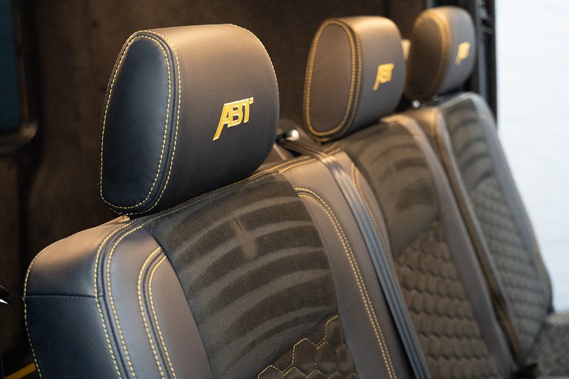 Volkswagen Transporter BiTDI T32 Highline - U311