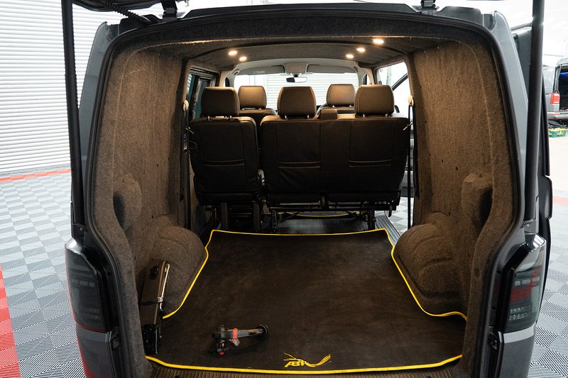 Volkswagen Transporter BiTDI T32 Highline - U311