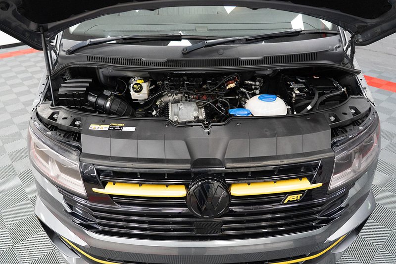 Volkswagen Transporter BiTDI T32 Highline - U311