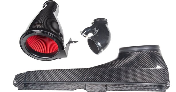 EVENTURI VW GOLF MK8 R/ GTI CLUBSPORT CARBON AIR INTAKE