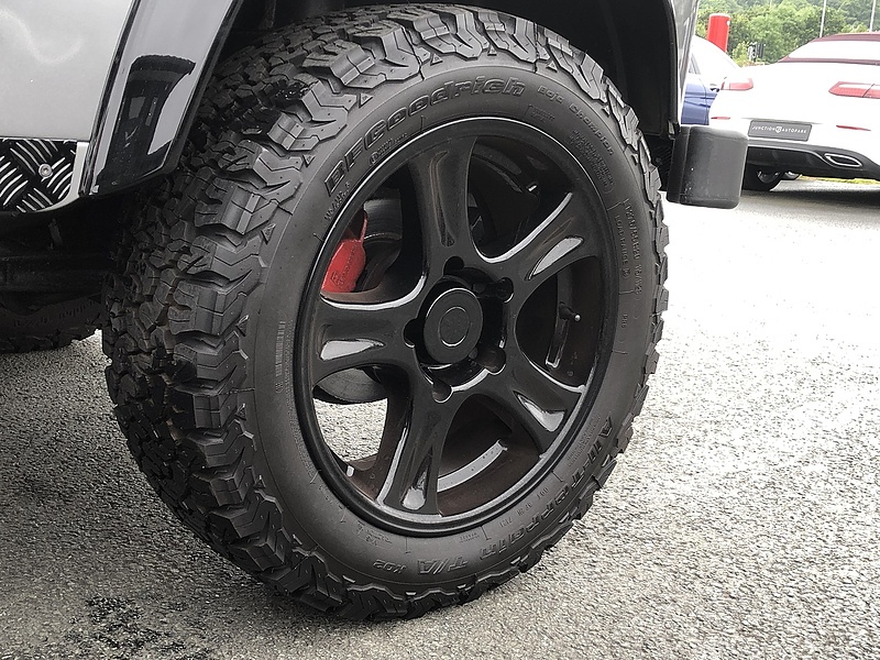 Land Rover Defender 90 TDCi County - U1067