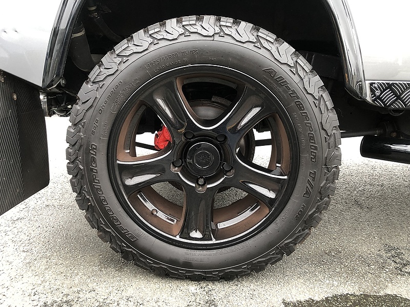 Land Rover Defender 90 TDCi County - U1067