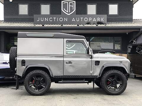 Land Rover Defender 90 TDCi County - U1067