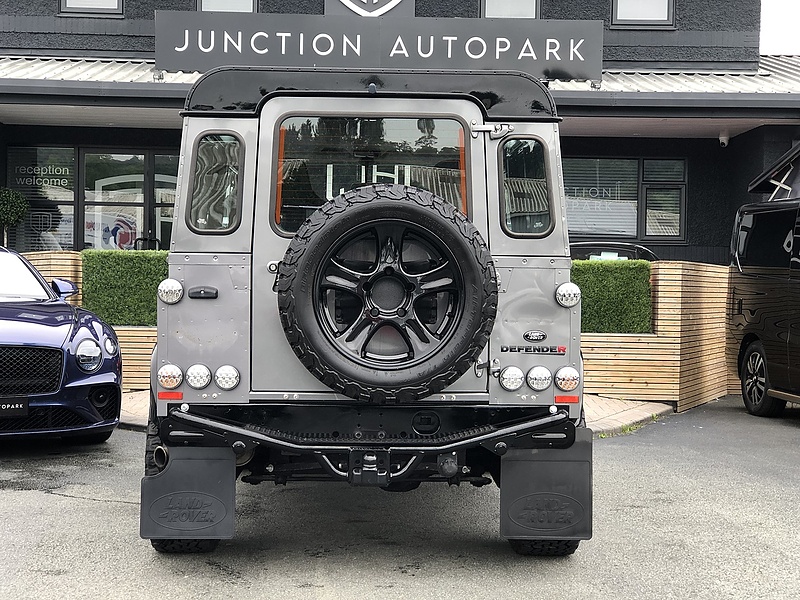 Land Rover Defender 90 TDCi County - U1067