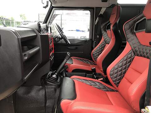 Land Rover Defender 90 TDCi County - U1067