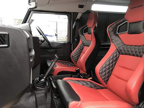 Land Rover Defender 90 TDCi County - U1067