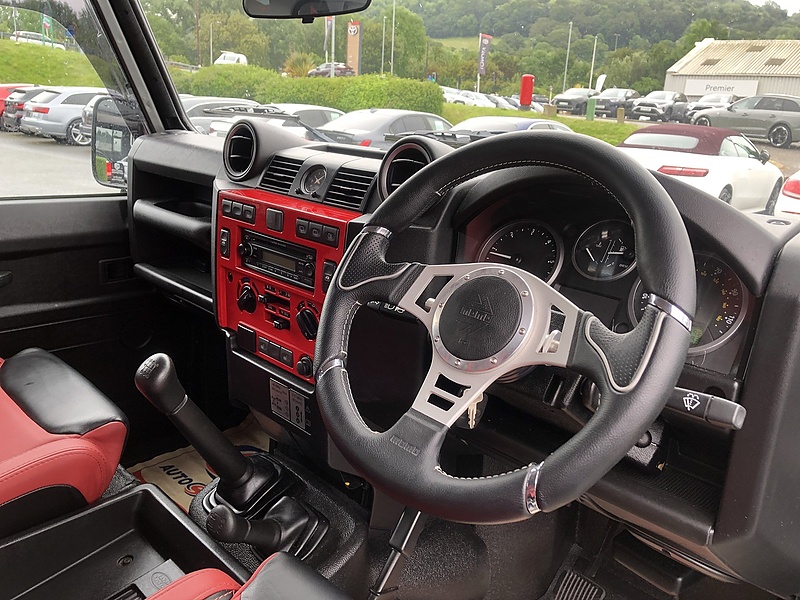 Land Rover Defender 90 TDCi County - U1067