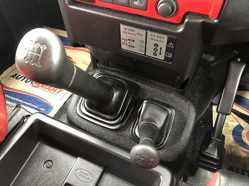 Land Rover Defender 90 TDCi County - U1067