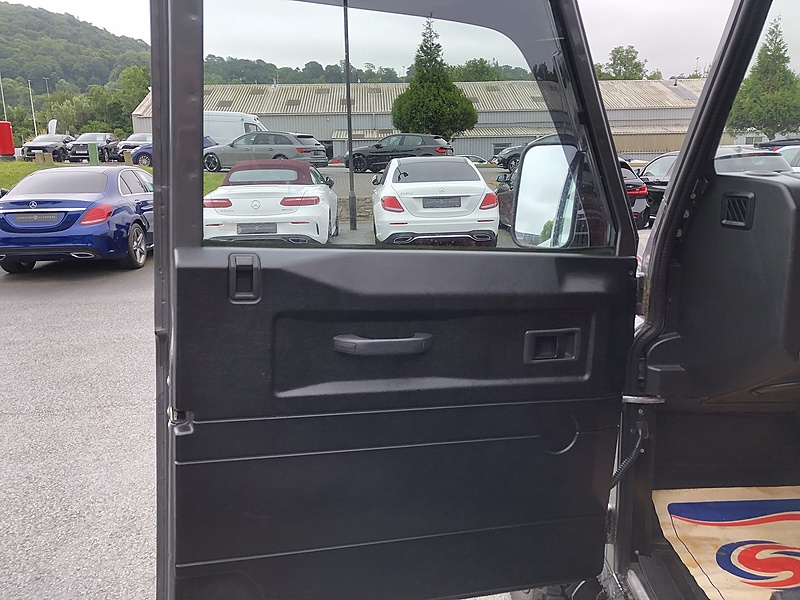 Land Rover Defender 90 TDCi County - U1067