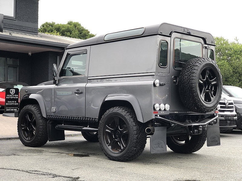 Land Rover Defender 90 TDCi County - U1067