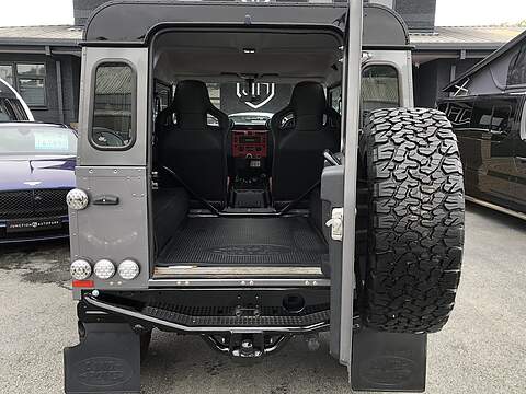 Land Rover Defender 90 TDCi County - U1067