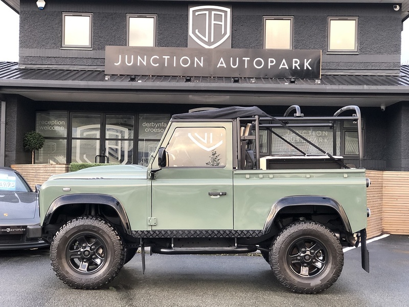 Land Rover Defender 90 TDCi - U1269