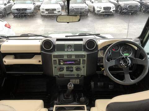 Land Rover Defender 90 TDCi - U1269