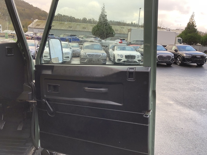 Land Rover Defender 90 TDCi - U1269