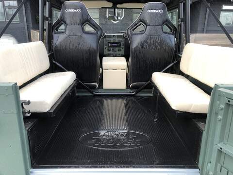 Land Rover Defender 90 TDCi - U1269