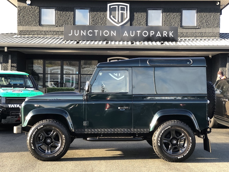 Land Rover Defender 90 TDCi XS - U1441