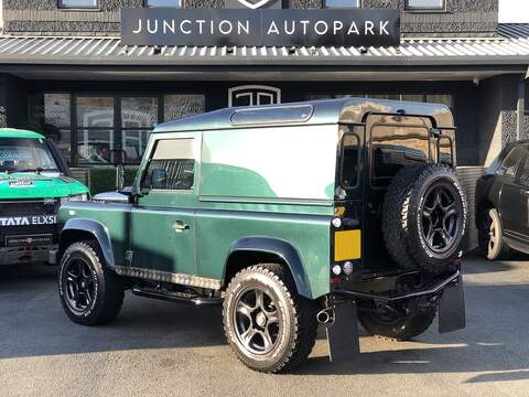 Land Rover Defender 90 TDCi XS - U1441