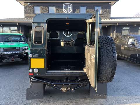 Land Rover Defender 90 TDCi XS - U1441
