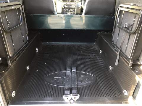 Land Rover Defender 90 TDCi XS - U1441