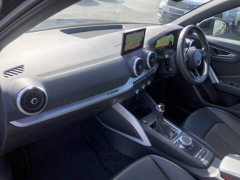 Audi Q2 TFSI CoD S line - U1461