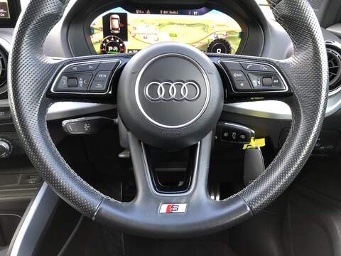 Audi Q2 TFSI CoD S line - U1461